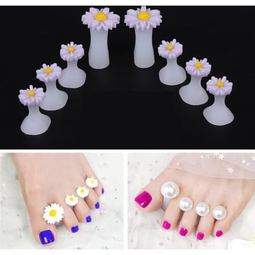 8Pcs Soft Silicone Toe Separator Nail Tools Flower Modeling Pearl Heart Nail Art DIY Foot Finger Divider Form Manicure Pedicure