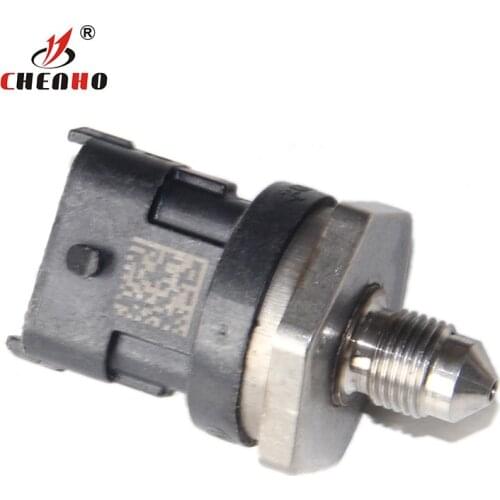 CHENHO high quality oil pressure sensor for OPEL 04803137 04817350