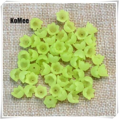 Wholesale 2300pcs/lot 7x10mm Green Flower Caps Frosted Acrylic Beads Bracelet DIY Beads For Jewelry Making Cute Spacer Beads
