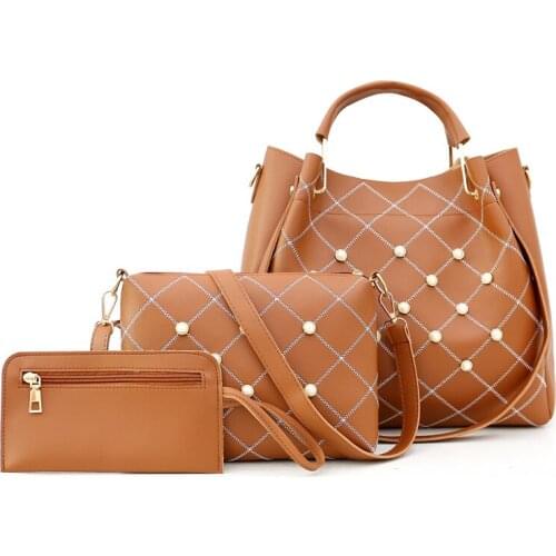 Bag Womens 2020 New Fashion Riveting Nail Bucket Messenger Bags Fashion All-match Cool One-Shoulder Cross-Body Handbag