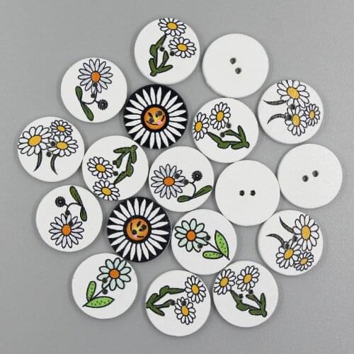50PCs 2-Holes Wood Buttons Daisy Printed Decorative Button Mixed Chrysanthemum Shape White Button For Clothes DIY Wholesale