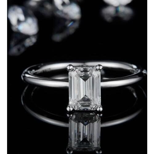 CxsJeremy Sterling Silver S925 Certificated 1ct 5*7mm Emerald Cut Moissanite Solitaire Engagement Ring for Women Wedding