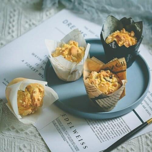 50pcs Newspaper Style Cupcake Liner Baking Cup For Wedding Party Caissettes Tulip Muffin Cupcake Paper Cup Oilproof Cake Wrapper