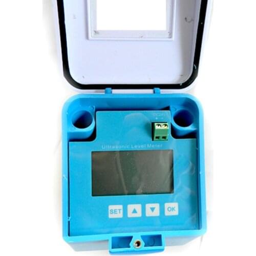Integrated ultrasonic liquid level meter
