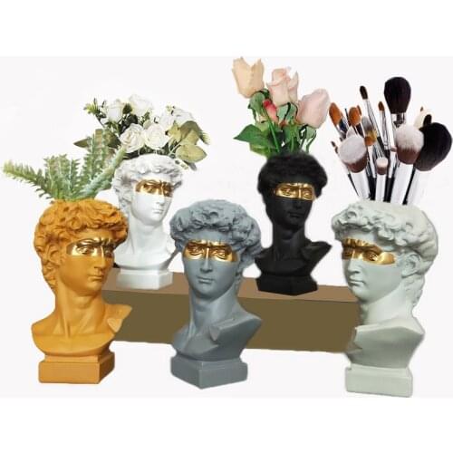 Resin Vase Northern Europe Home Decoration Makeup Brush Storage Box Multifunction Pen Holder Statue Sculpture Model