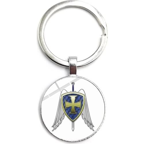 2020Archangel Saint Michael Keychain Protect Me Holy Shield Angel Protection Glass Gem Pendant Orthodox Amulet Christian Jewelry
