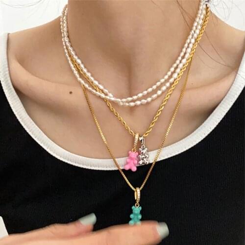 HUANZHI 2021 New Colorful Resin Bear Pearl Zircon Beaded Smiley Metal Chain Pendant Necklace for Women Girls Party Jewelry Gifts