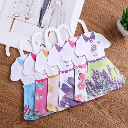1PC Wardrobe Hanging Deodorizing Paper Sachets Aromatherapy Bag Natural Fragrances Hanging Spices Bag Cabinet Air Fresheners
