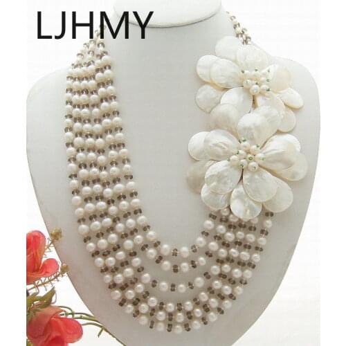 LJHMY White Pearl Crystal Shell Flower Statement Necklace Women Wedding Party Necklace Gift for Evening Dress Jewelry