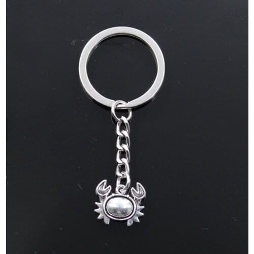 Fashion Keychain 17x15mm Crab Silver Color Pendants DIY Men Jewelry Car Key Chain Ring Holder Souvenir For Gift