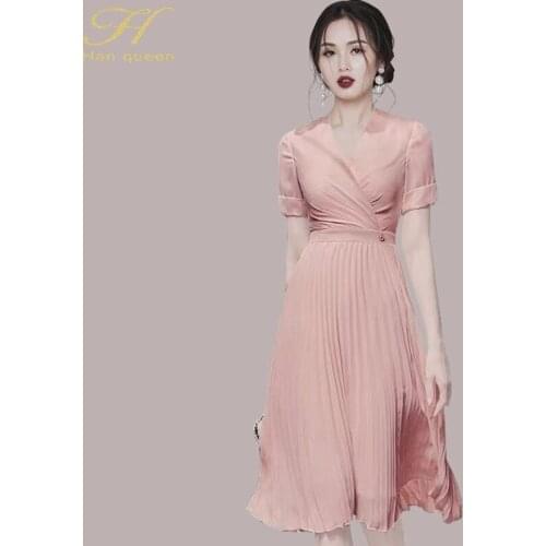 H Han Queen 2021 New Summer V-neck Elegant Casual Chiffon Dress Women Simple A-Line Pleated Dresses Short Sleeve Office Vestidos