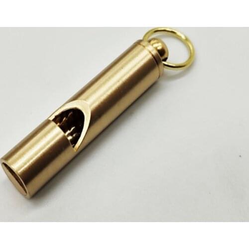 Outdoor training brass whistle keychain field survival supplies outdoor camping training whistle outdoor survival