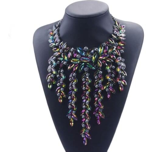 Elegant Distinguished Lady Jewelry 4 Colors Rhinestone Artificial Crystal Choker Tassel Pendants Necklace for Party