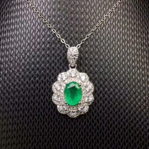 925 silver inlaid with natural emerald emerald necklace pendant Precious stones Birthday gift for dinner
