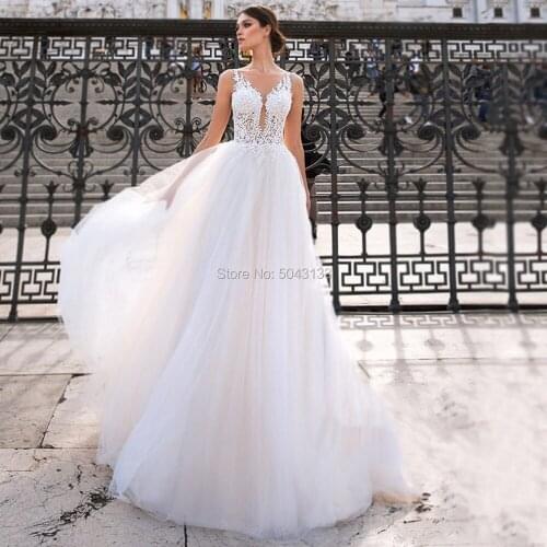 Chic V Neck Double Straps Wedding Dresses 2019 Lace Appliques Off The Shoulder Sleeveless Wedding Gowns A Line Tulle Bride Dress
