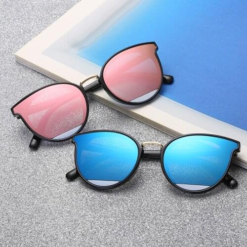 Unique Double Colors Lens Cat Eye Sunglasses Women Plastic Glasses European and American Style