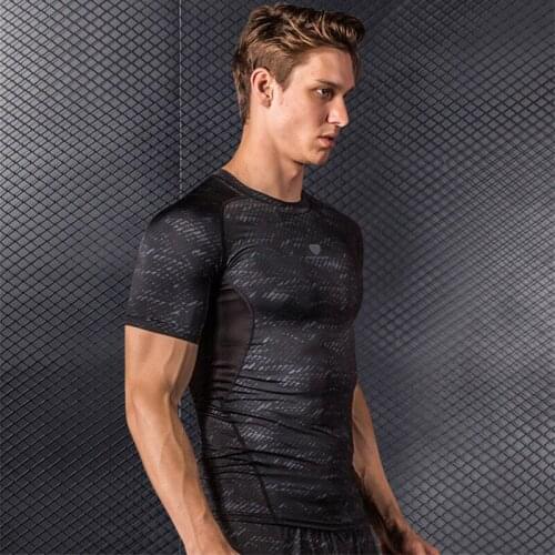 New Summer Fashion Men Short Sleeve T Shirts Sports Running Top Tees Mens Clothing Casual O Neck Slim Fitness Tshirt Sportwear