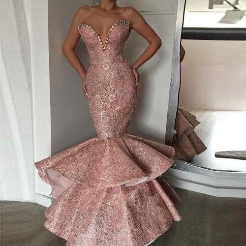 Sexy Mermaid Prom Gowns Beaded Collar Sweetheart Tiered Lace Formal Dress Sleeveless Sexy Back Zipper Party Gowns Evening Wear