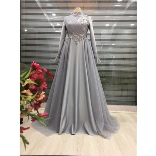 Satin Tulle Appliques Beaded Muslim Prom Dress 2021 High Neck Long Sleeve Saudi Arabic Evening Formal Party Gowns