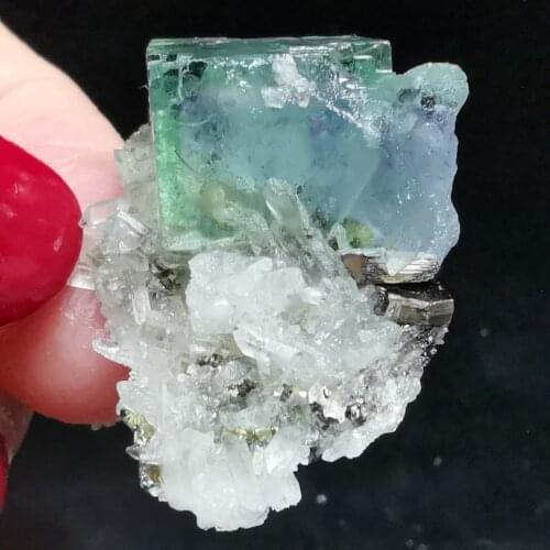 5.6gNatural transparent green fluorite and crystal, pyrite mineral symbiosis healing energy QUARTZ GEM home decoration