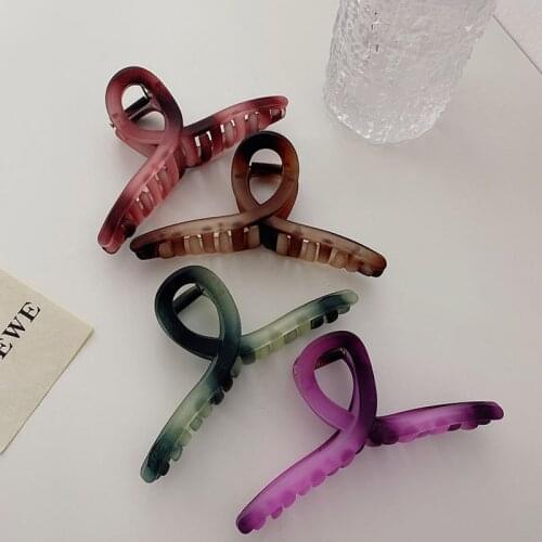 New Korean Style Large Size Simple temperament solid color hairpin Fashion Hair Claw Clip for Women Hair Clips Hair Accessories