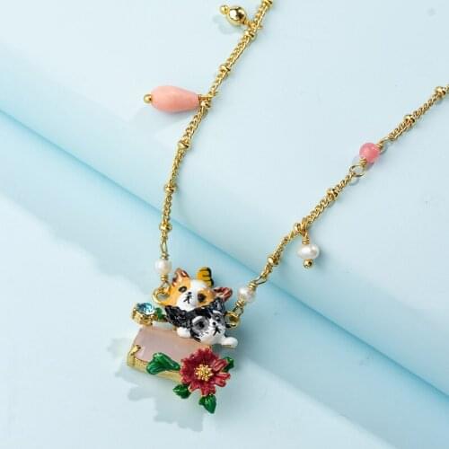 Autumn and winter Chihuahua series enamel European and American style red pollen short animal dog necklace clavicle chain female