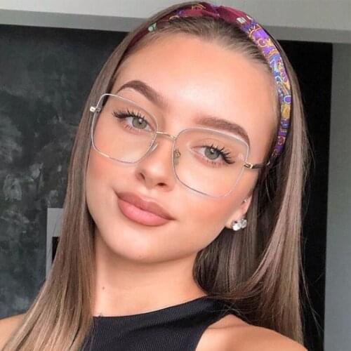 New Design Transparent Square Womens Glasses Fashion Retro Cat Eye Anti Light Glasses frame Luxury Large Square Eyeglasses