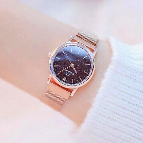 Luxury Rose Gold Women Watches Magnet Starry sky Wrist Watch For Women Ladies Quartz Wristwatch Waterproof relojes para mujer