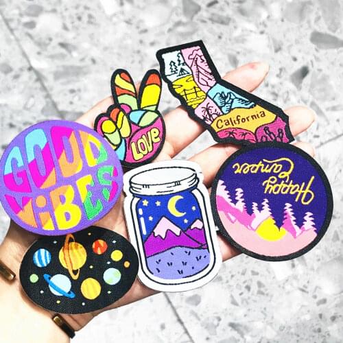 1Pcs Cute Colors Mountains Embroidery Sew On Patches Sewn Applique Badge Craft Embroidered DIY For Clothes Trousers Sticker