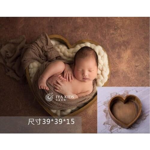 Childrens Photographic Props Original Simple Wind Wood Heart Box Neonatal Modeling Simple Projects Box