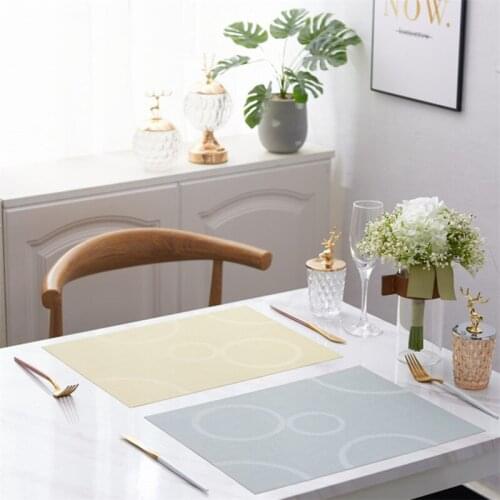 4Pcs/Set European Non-Slip Placemats Coffee Cup Pads PVC Washable Dining Table Mats Plate Pads Heat-Resistant Dishes Coasters