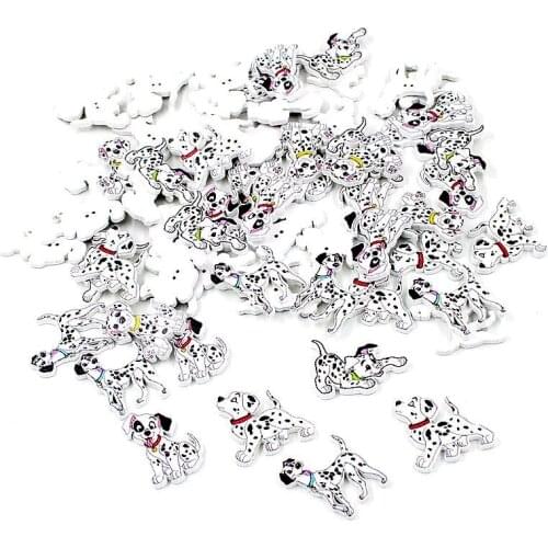 50pcs / pack random mixed dalmatian 2 hole wooden button sewing craft scrapbook DIY cute spot dog accessories