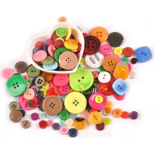 50pcs 2019 Ins Hot Dyed Mixed Plastic Flatback Buttons For Clothing Kids Scrapbooking DIY Handicrafts Craft Accessories C2240