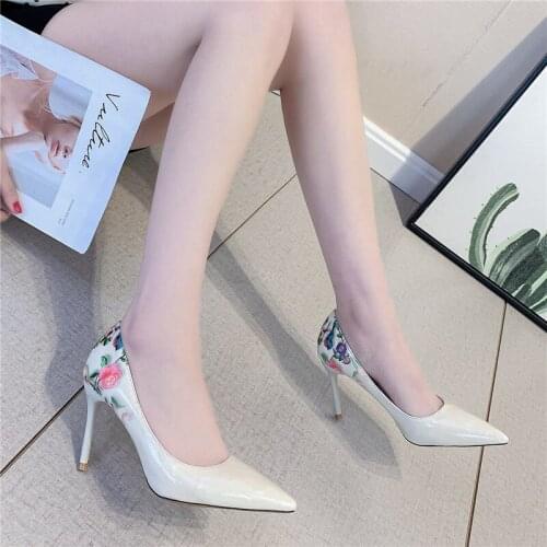 Womens Heeled Shoes Spring 2020 New Fashion print tip shallow mouth Soft skin-friendly non-slip high-quality women shoes U28-19