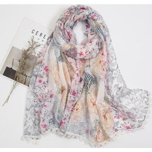 2021 Floral Print Cotton Hijab Scarves for Spring scarf female autumn Muslim women hijab Pareo beach Handkerchief Uneven Spain