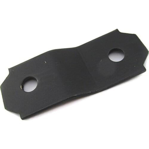 2PCS Rear Suspension Spring Shackle Plate for Pajero Montero 1982-2004 L200 Triton L300 L400 L047G V12 V32 V33 V34 V36 MB110496