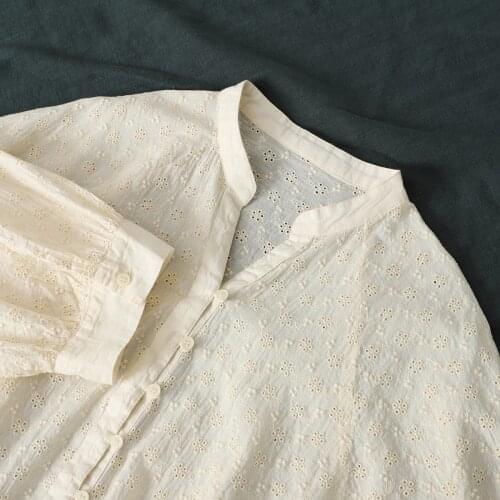 Lamtrip Unique Hollow Out Embroidery Delicate Cotton V-Neck 3/4 Lantern Sleeve Loose Shirt Blouse 2021 Summer