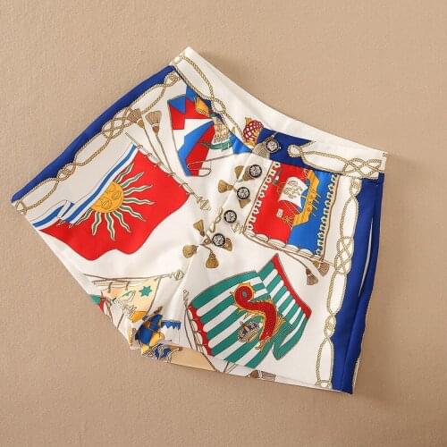 Europe and the United States womens clothing New Summer 2021 Court print fashion shorts with fine buttons