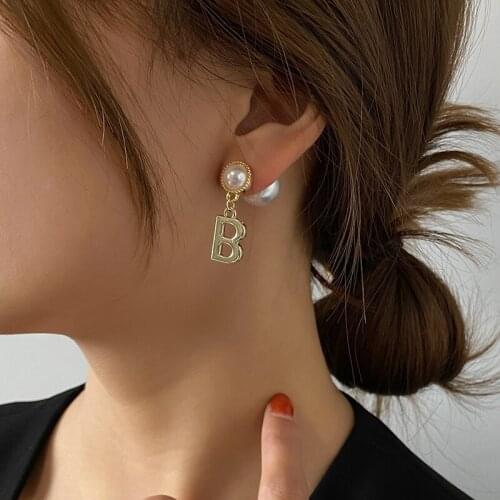 Charm Gold Letter B Earrings for Women Female Retro Big Simulated Pearl Drop Dangle Earings Pendientes Elegant Jewelry Kolczyki