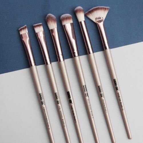 6pcs Makeup Brushes Set Professional Cosmetic Powder Concealer Eyeshadow Blush Blending Make Up Brush Set