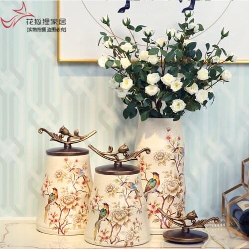 Living room porch cabinet, flower and bird jar ornament, European American creative fashion, home furnishing, soft decoration, m