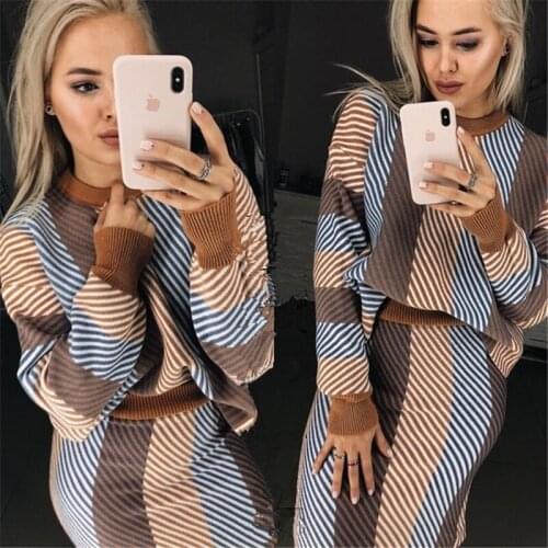 2020 Knee-length New Winter Fashion Suit Skirt Diagonal Stripes Round Neck Long-sleeved Sweater Two-piece Female Two Piece Set