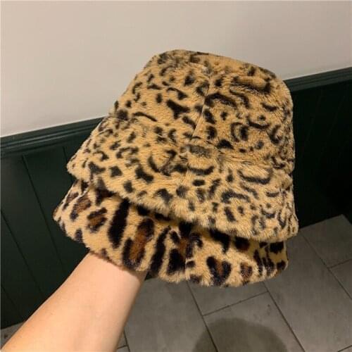 2019 Korea autumn winter vintage leopard plush bucket cap Japanese sweet and lovely fisherman hat warm padded basin cap 56-58cm