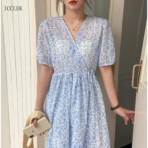 French Retro Vacation One-Piece Lace-Up V-Neck Puff Sleeve Floral Loose Slim Korean Womens Dress 2021 Summer Lady Office Dress