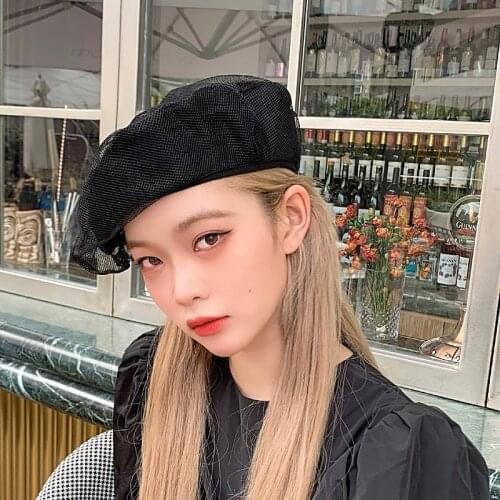 Hollow mesh beret For Women Autumn Fashion Hepburn Style Modern Luxury Hats Autumn Shopping Outdoor New Ladies Banquet Vintage