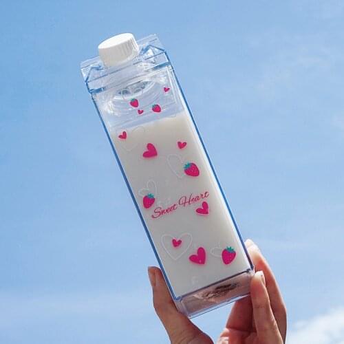 Creative Cute Plastic Clear Milk Carton Water Bottle Fashion Strawberry Transparent Milk Box Juice Water Cup for Girls BPA Free