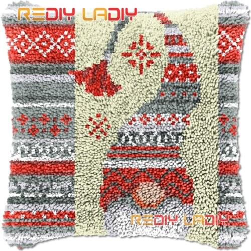 Latch Hook Cushion Cover Christmas Gnome Skiing Needlepoint Kits Chunky Acrylic Yarn Crocheting Pillow Case Arts & Crafts