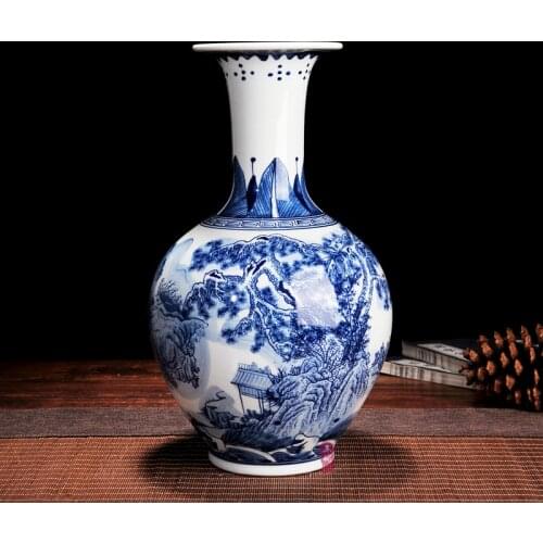 Traditional Antique Chinese Blue And White Porcelain Ceramic Hand Paint Landscape Design Vase