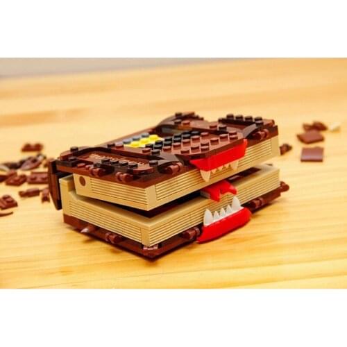 319pcs Monster Book Blocks compatible 30628 70074 Potter Series Magic School Rubeus Hagrid Building Blocks Toys for Boy Gifts