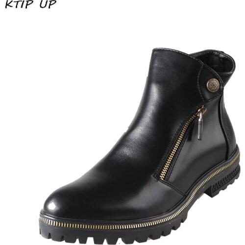 Autumn Winter Boots Men Plus Velvet Warm Chelsea Boots Brand Winter Shoes High Quality Fashion Casual Pointed Leather Boots